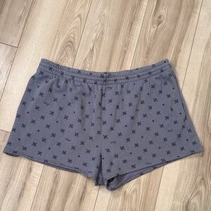 PINK Victoria's Secret Blue Paisley Shorts - XL